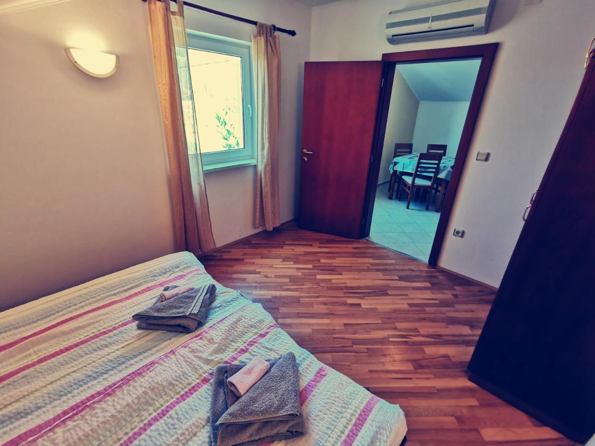 Haus Maro Apartment Supetarska Draga Exterior photo
