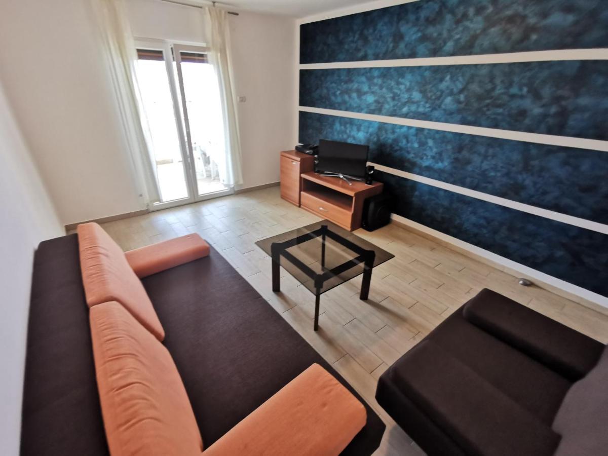 Haus Maro Apartment Supetarska Draga Exterior photo